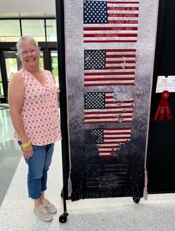 Lisa Belanger with her 2nd place quilt